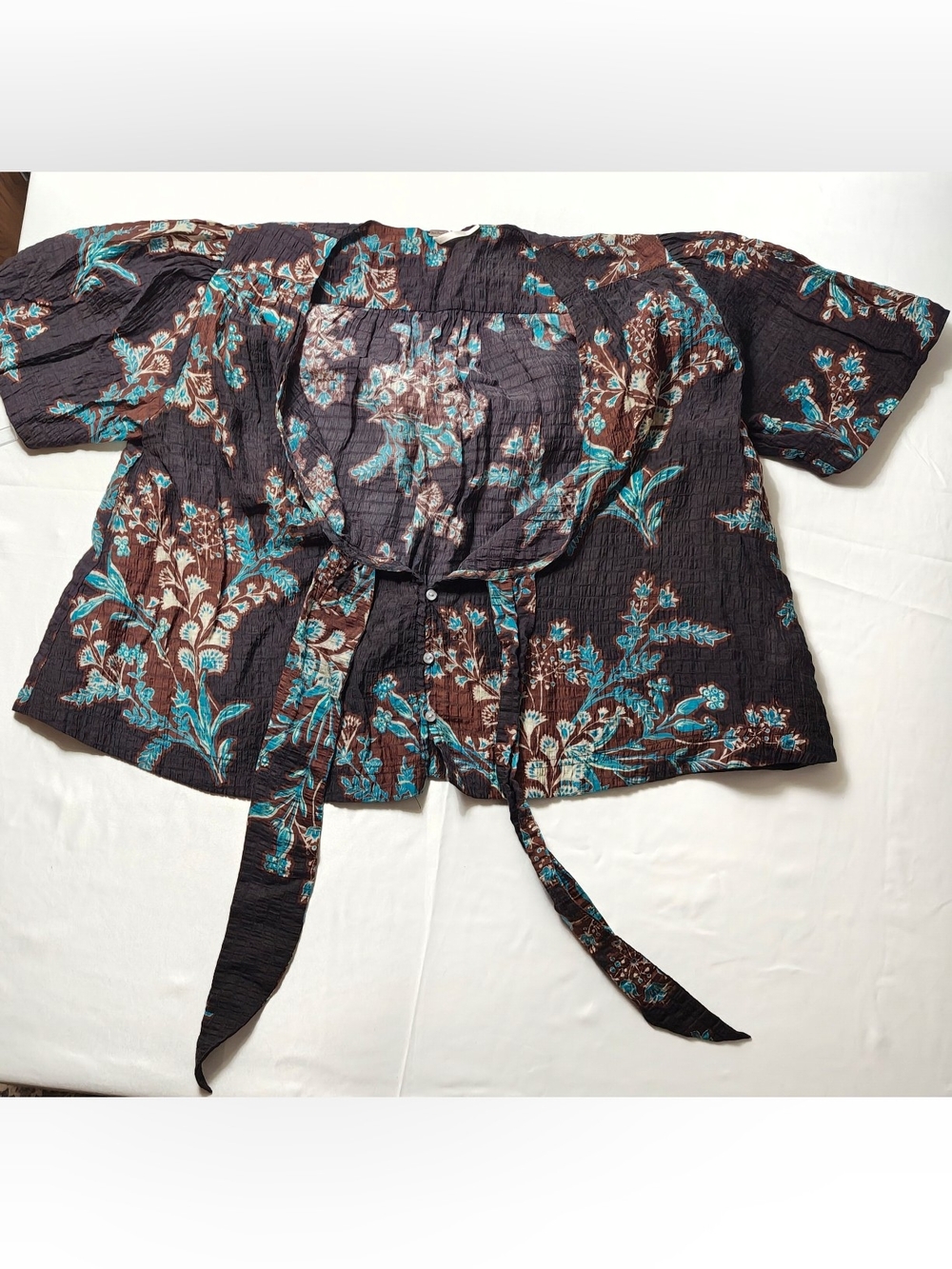 Free People Floral Crinkle Tie Front Blouse Small Brown Turquoise Boho Top - Picture 7 of 7